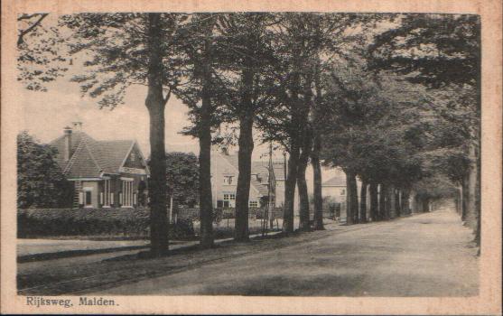 rijksweg Malden van voor 1940 richting Nijmegen